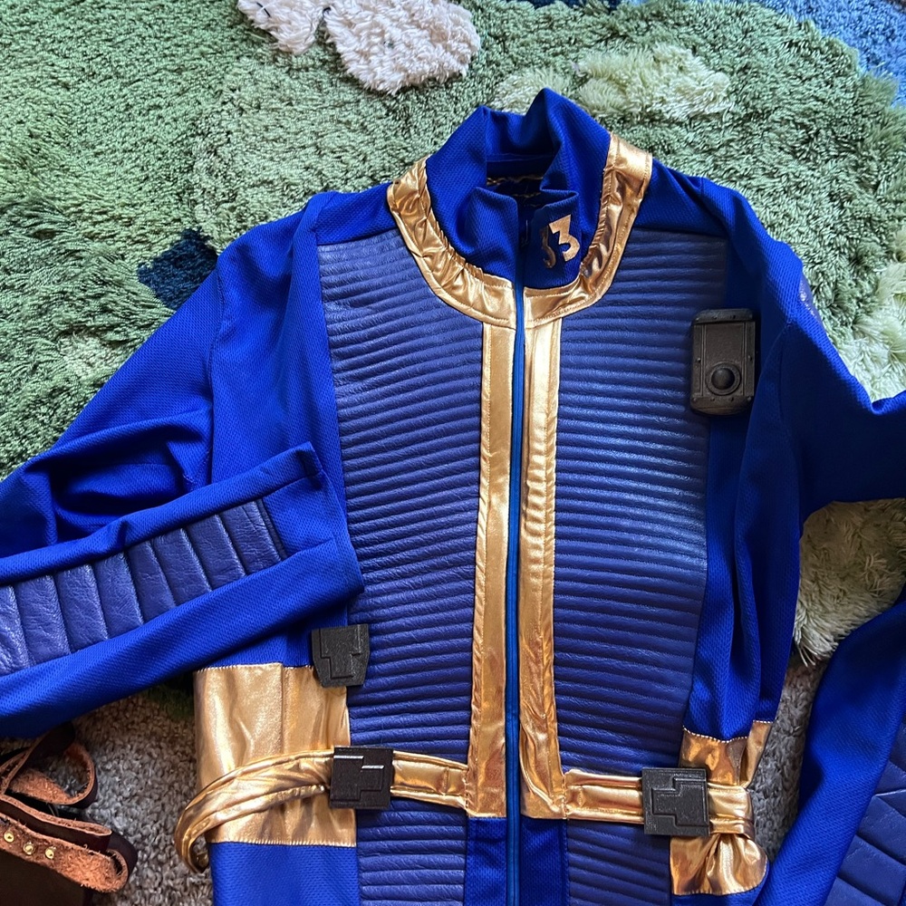 Fallout Vault 33 Cosplay Jumpsuit only - Picture 7 of 14